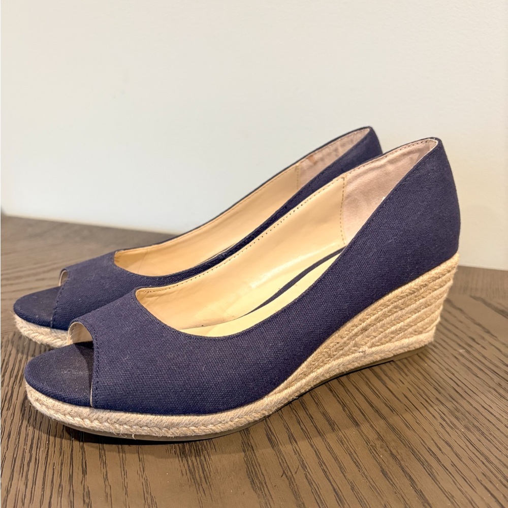 Bandolino Navy Nuri Espadrille Peep Toe Wedges